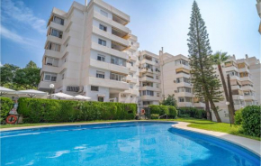 1 Bedroom Beautiful Apartment In Benalmádena